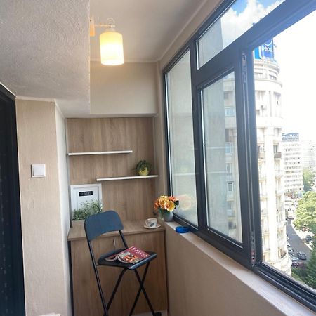 Victoriei Deluxe Suites Bucarest Esterno foto