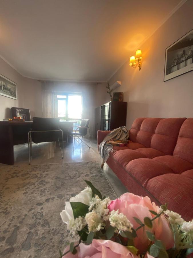 Victoriei Deluxe Suites Bucarest Esterno foto