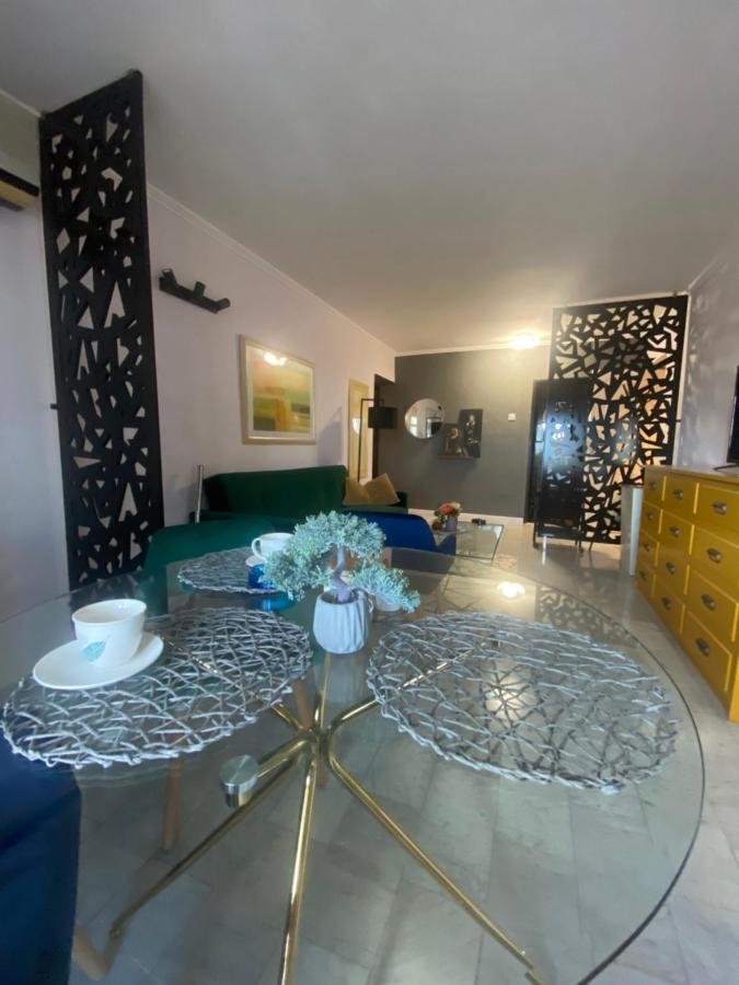 Victoriei Deluxe Suites Bucarest Esterno foto